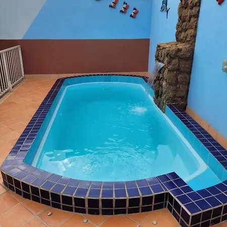Casa temporada com piscina para 6 pessoas-3