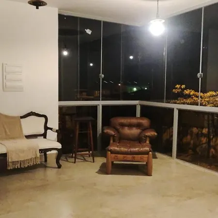 Suite Em Casa Luxuosa Proximo Ao Centro-2