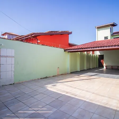 Casa Na Praia Grande De Ubatuba Para Temporada Em Cima Alugo Somente Para Familia!!!-3
