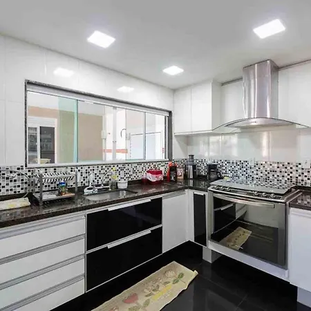 Quarto No Recreio-2