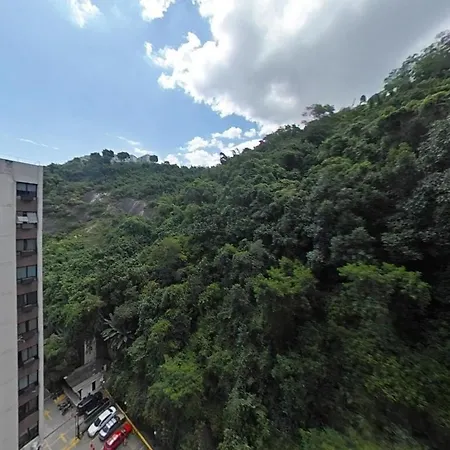 Amazing Full Service Hotel Condo In Copacabana-3