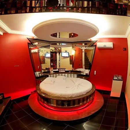 Hotel & Motel Le Baron (Adults Only)-3