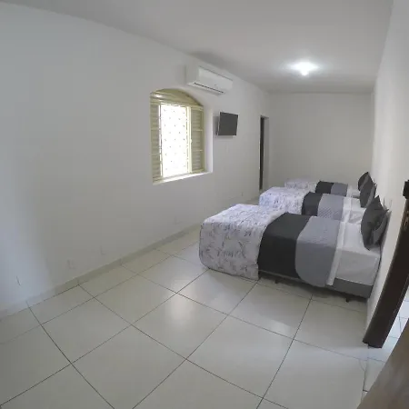 Quartos Delfim Moreira-2