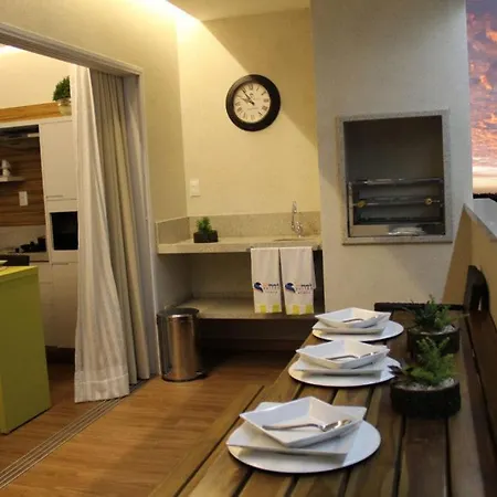 Hot Beach Suites Olimpia-3
