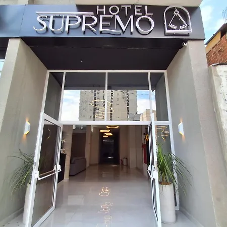 Hotel Supremo-2
