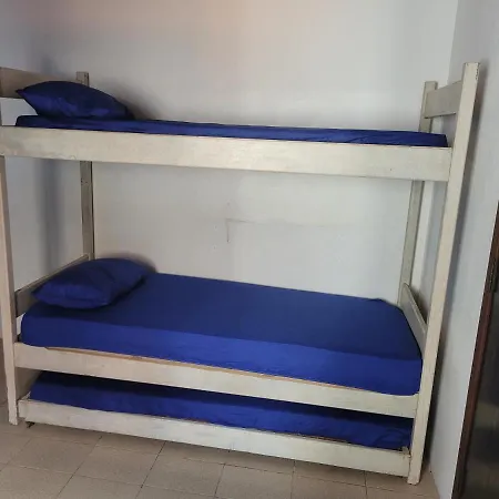 Uaihostel-3