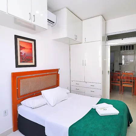 Belo 2 Quartos Para 6 Pessoas Na Quadra Da Praia-3