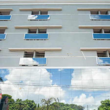 BOMBONATO HOTEL - Fácil Acesso ao Aeroporto e parque de Exposições ABCZ-2