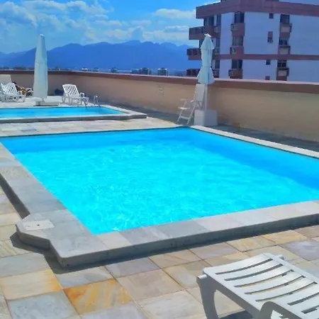 Lindo Apto De 2 Quartos E 2 Banheiros Sociais No Barramares Com Comercio Proximo, Piscina Aquecida, Quadras, Parquinhos, Brinquedoteca, Emprestimo De Cadeiras E Barracas De Praia, Condominio Em Frente A Praia, Apartamento Limpissimo, Equipado, Tudo N-3