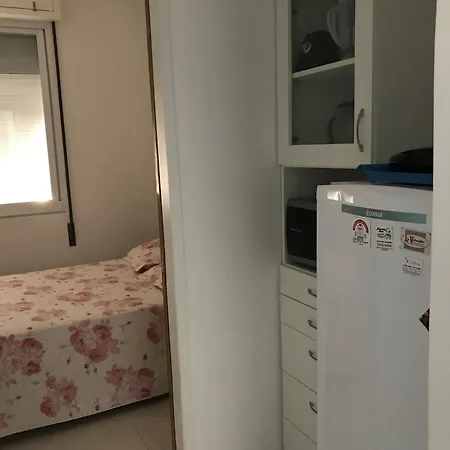 Copacabana Quadra Da Praia, 2 Quartos E Sala - No Posto 6-3