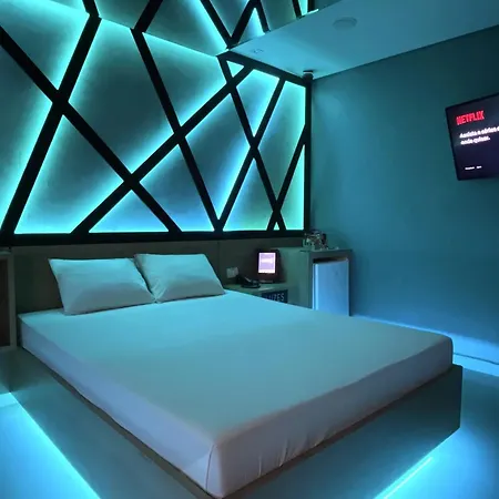 Luzes Motel-3
