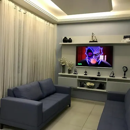 Apartamento Copacabana, 4 Quartos, 3 Banheiros-2