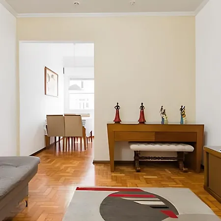 Excelente Apartamento en Copacabana 2 habitaciones-3
