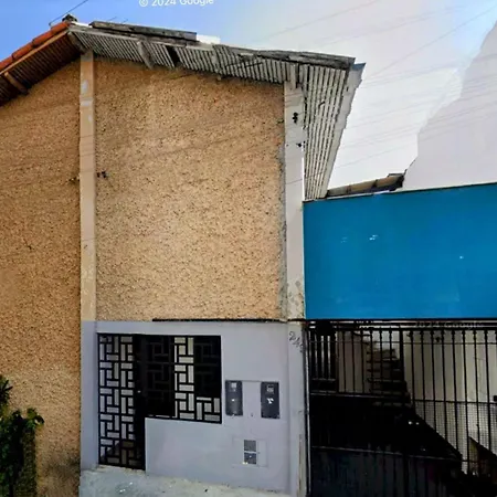 Studios e Quartos Privativos na Chácara Santo Antônio-2