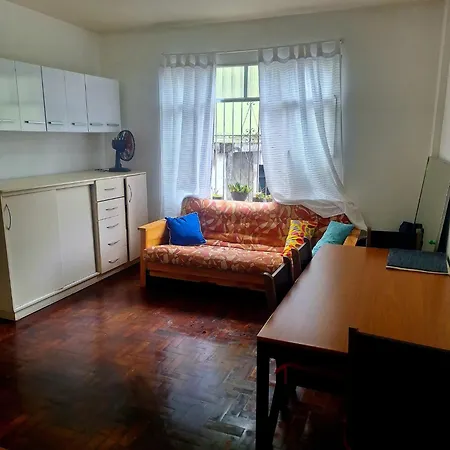 Quarto Tranquilo E Familiar No Leblon - Quiet Family Room In Leblon-2
