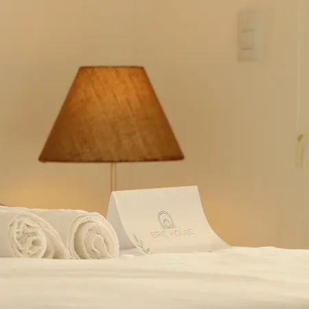 Suites Luxo Marambaia- Epic House-2