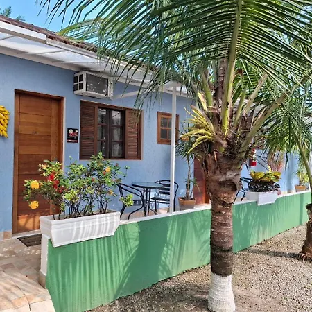 Pousada Villa Virgínia Guarujá-3