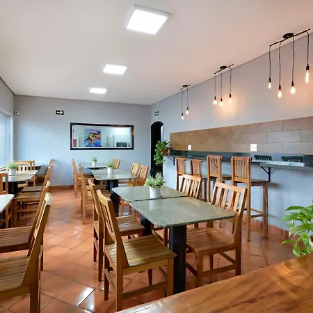 Hotel Senador-2