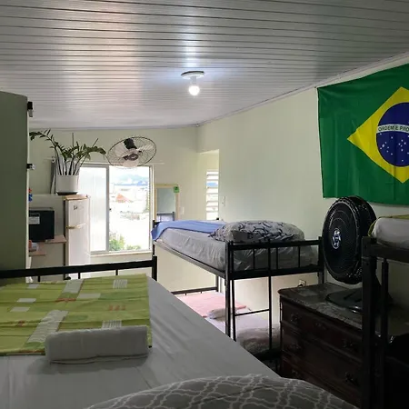Quarto Masculino Compartilhado Santa Teresa Barra Gloria Em Cobertura-3