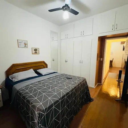 MARAVILHOSO QUARTO E SALA até 4 PESSOAS NO LEBLON na Av ATAULFO DE PAIVA-2