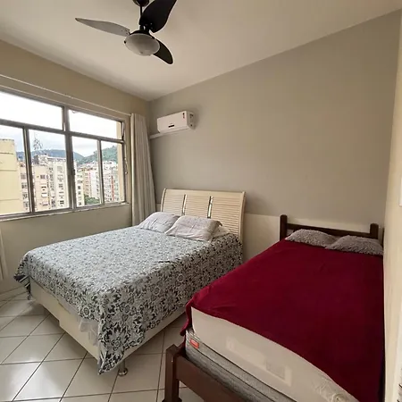 Apartamento mobiliado em Copacabana à 100m da praia-2