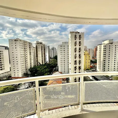 Apart-Hotel Próximo Metrô c/ garagem UH 1011-3