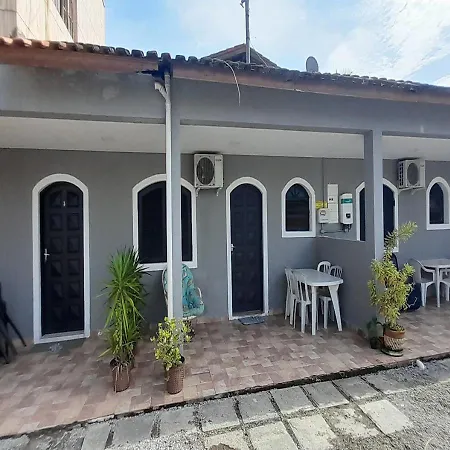 Pousada Sossego com piscina em Bertioga-3