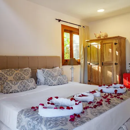 Le Village Boutique Hotel-3
