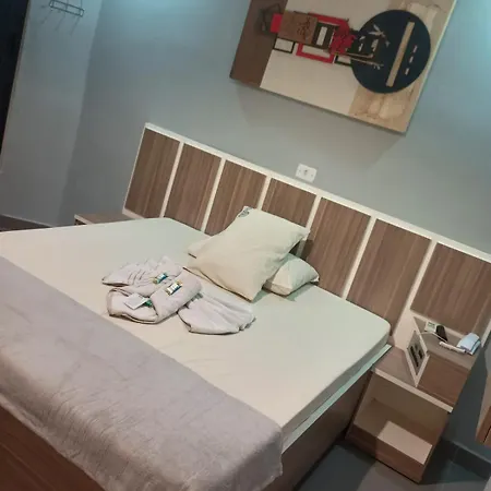 Hotel Off-2