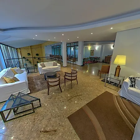 Hotel Shelton-2