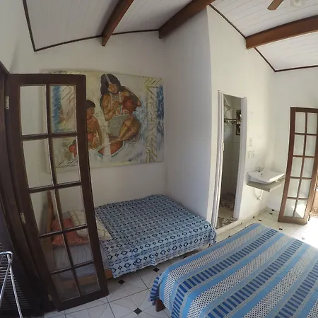 Golfinho Tropical Hostel E Pousada-3