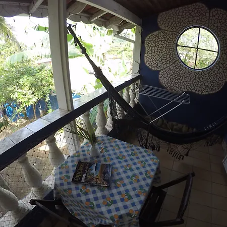 Golfinho Tropical Hostel E Pousada-2