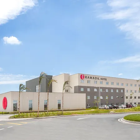 Ramada By Wyndham Campinas Viracopos-3