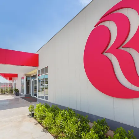 Ramada By Wyndham Campinas Viracopos-2