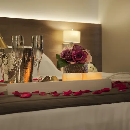 Tryp By Wyndham Varginha Cafe Royal-3