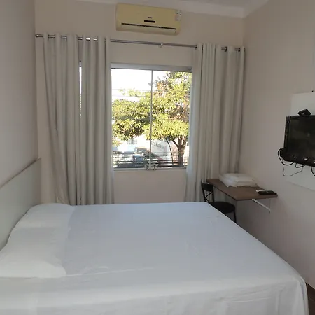 Hotel Belvedere Araras - Fácil Acesso Hospital São Leopoldo e Faculdades-2