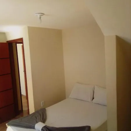 Casa Costa Azul - praça da Baleia-2
