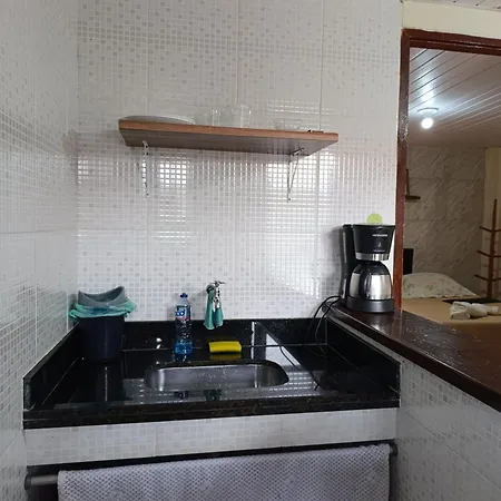 Hospedagem Doce Lar - Casa Girassol-3