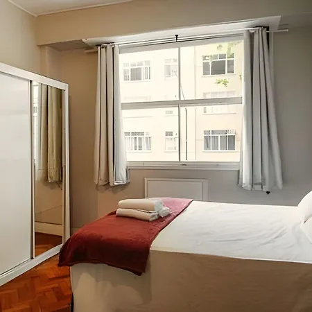 Apartamento confortável na quadra da praia-2