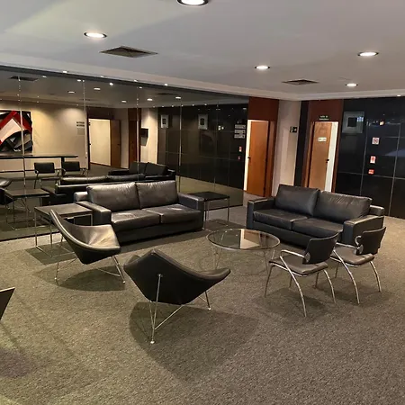 FLAT-HOTEL Faria Lima Itaim São Paulo, garagem inclusa !-2