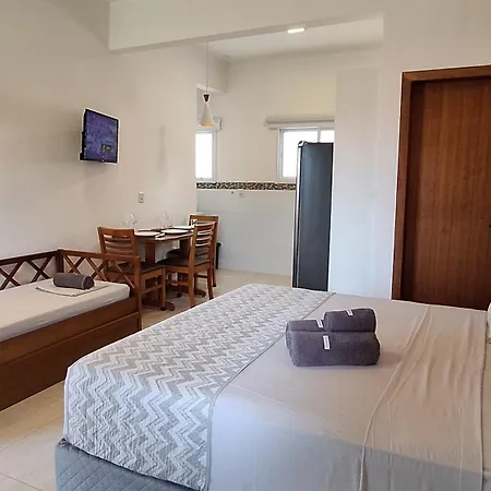 Pousada Solarium Flats Itagua Próximo ao Aquário e a Praça da Baleia-2