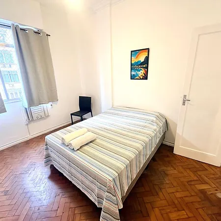 Apartamento Completo Ao Lado Da Praia De Copacabana, 2 Quartos , 2 Banheiros, Andar Alto , Enorme, Ar Cond, ,Wifi, Tv Smart, Pauloangerami Nsc109-3