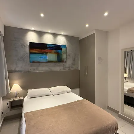 The Best Apartment In Copacabana - Quarto E Sala-2