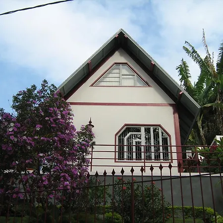 Pousada Chales Valenca-2