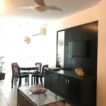 Ipanema Flat-3