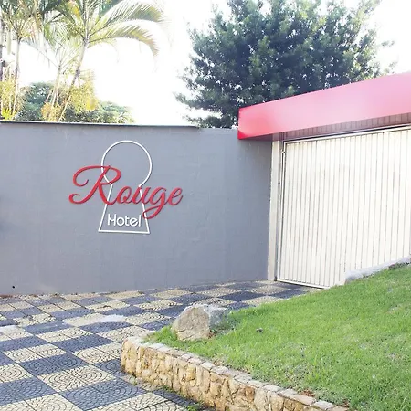 Rouge Hotel-2