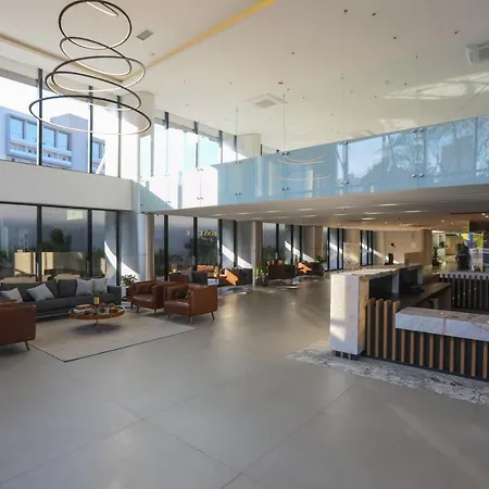 Ramada Hotel & Suites Osasco-3