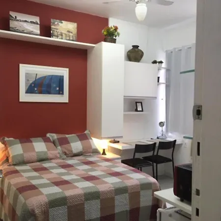 Cosy Studio In Copacabana-2