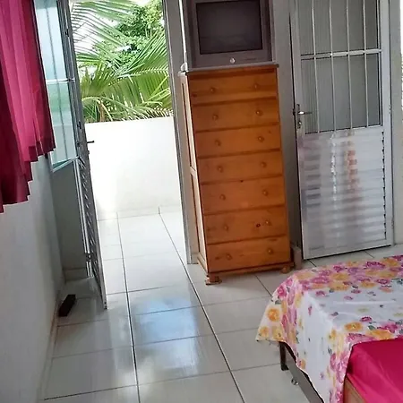 Suíte 2 com piscina e wi-fi em Caraguatatuba-2
