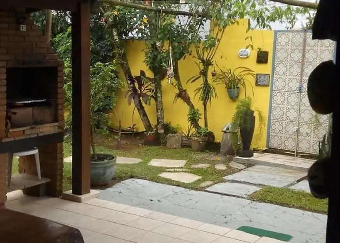 Viver Ubatuba with Pool